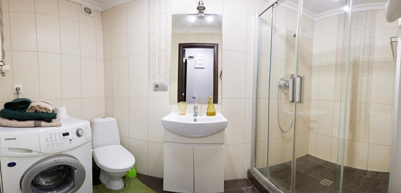 Babylon Apartments On Chornovola Ривне Екстериор снимка